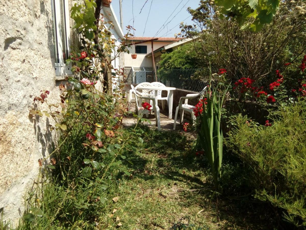Cottage house Lovelhe Экстерьер фото